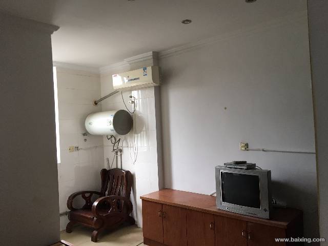 府后人家西门旁边 商住两用0厅 精装修